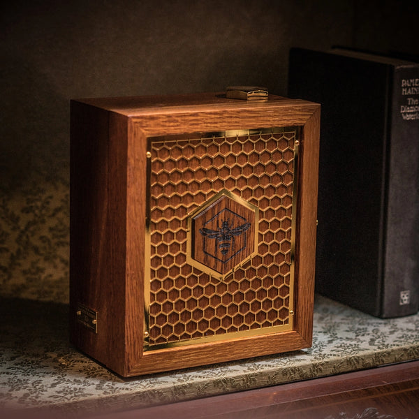 manuka honey presentation case