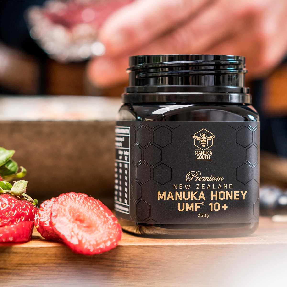 Manuka Honey UMF 10+ with fruit